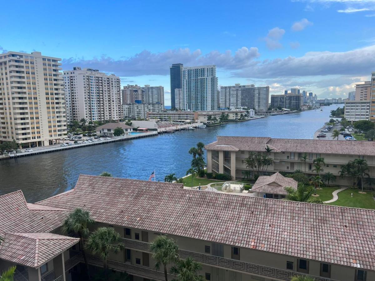 הלנדל ביץ' Amazing Studio Beach Walking Distance! 26B מראה חיצוני תמונה